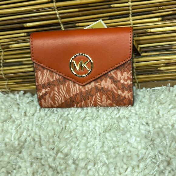 Michael Kors Greenwich Small Animal Print Logo Wallet Orange One Size - Picture 2 of 3